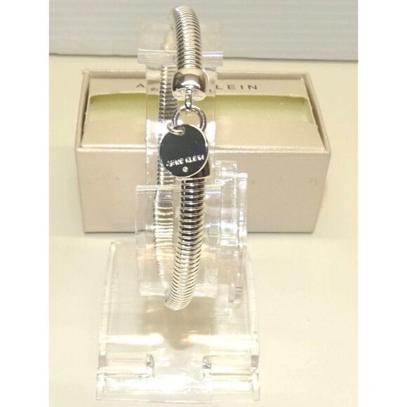 Anne Klein Silver-Tone Coiled Bracelet With Charm & Original Box - Picture 3 of 3